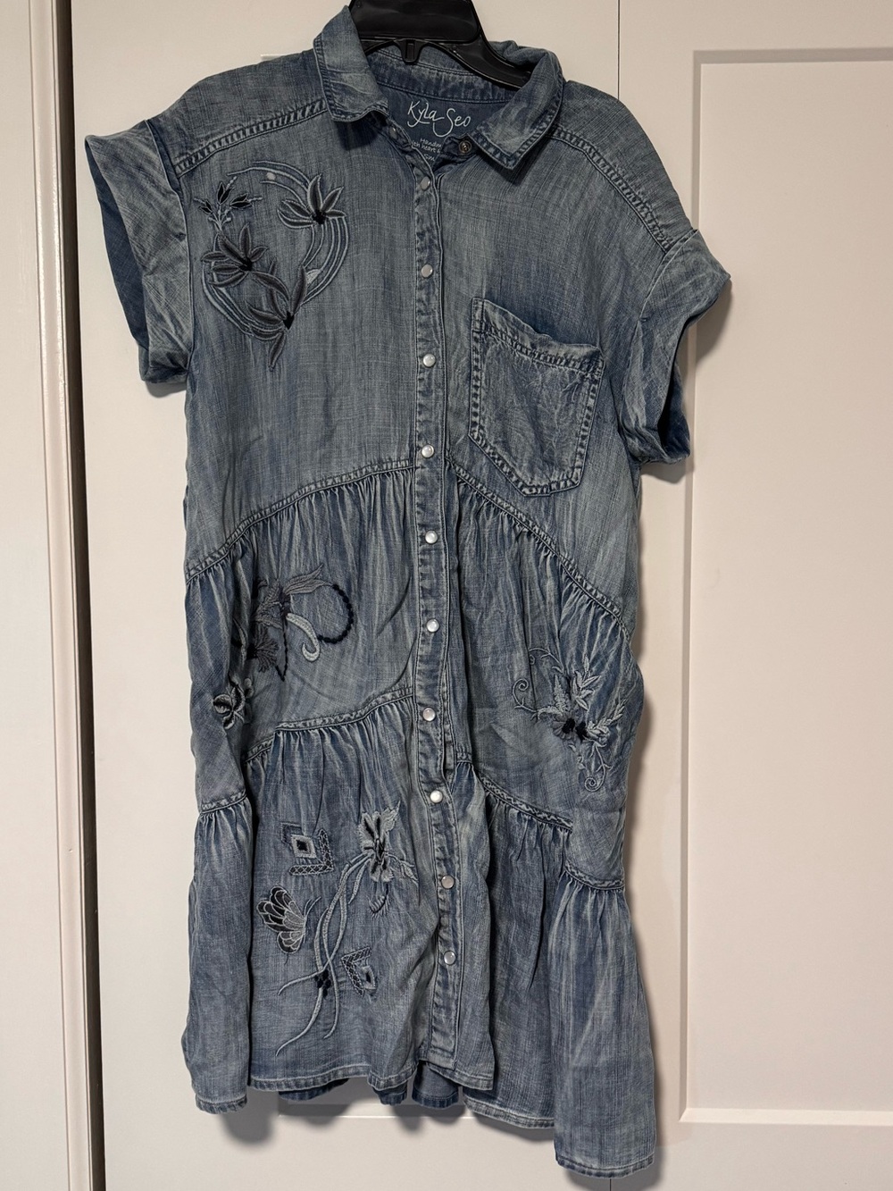 Kyla Seo Women's Light Wash Denim Dress - Picture 1 of 3